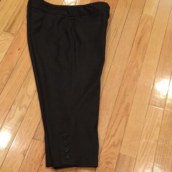 New Directions charcoal Capri dress pants.4P. - Picture 4 of 5